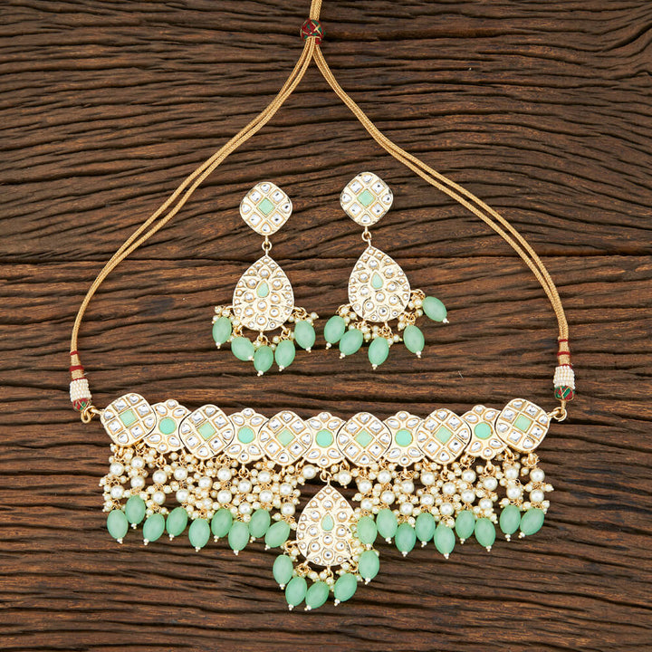 Indo Western Trendy Necklace With Gold Plating 104247