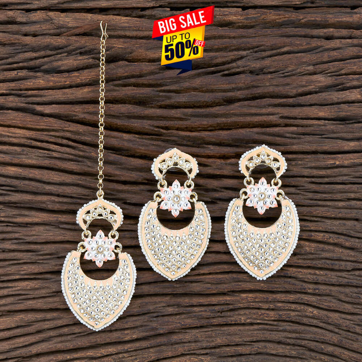 Indo Western Classic Earring Tikka With Gold Plating 108195