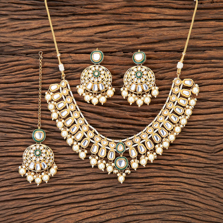 Indo Western Kundan Necklace With Gold Plating 109603