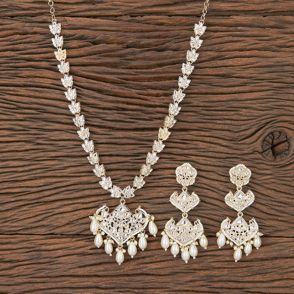 Indo Western Moti Necklace Set With Gold Plating 110127