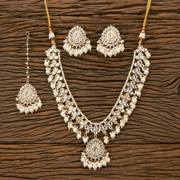 Indo Western Classic Necklace With Gold Plating 110865