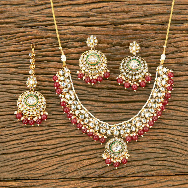 Indo Western Kundan Necklace With Gold Plating 111081