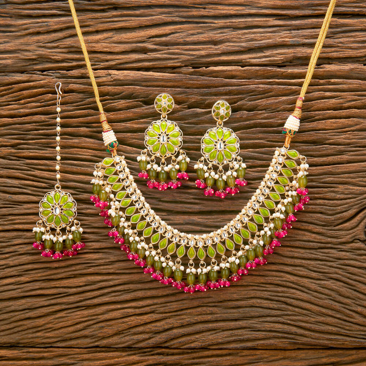 Indo Western Classic Necklace With Gold Plating 111122