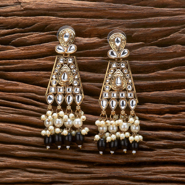 Indo Western Delicate Earring With Mehndi Plating 111258