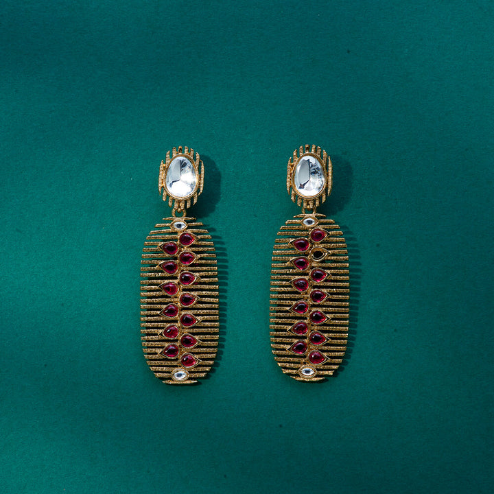 Indo Western Delicate Earring With Mehndi Plating 111602