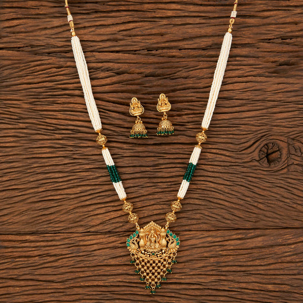 Antique Temple Pendant Set With Gold Plating 213266