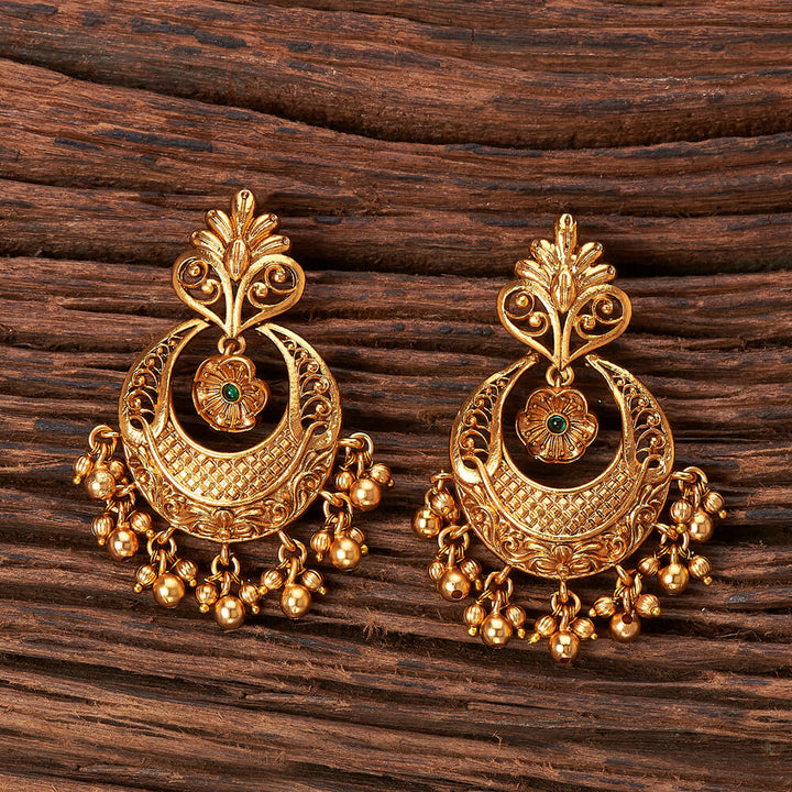 Antique Chand Earring With Matte Gold Plating 213865