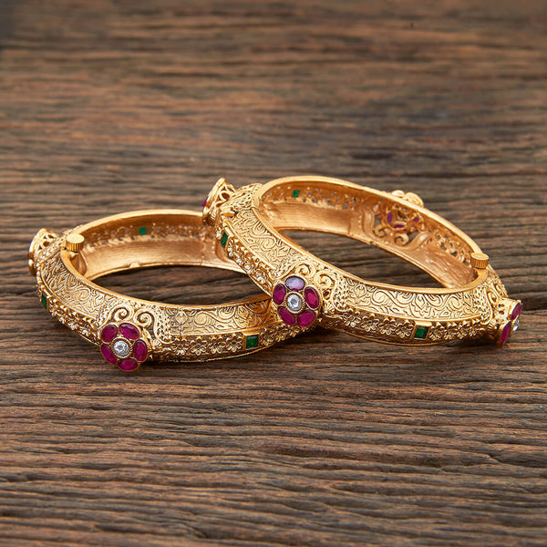 Antique Openable Bangles With Matte Gold Plating 214744