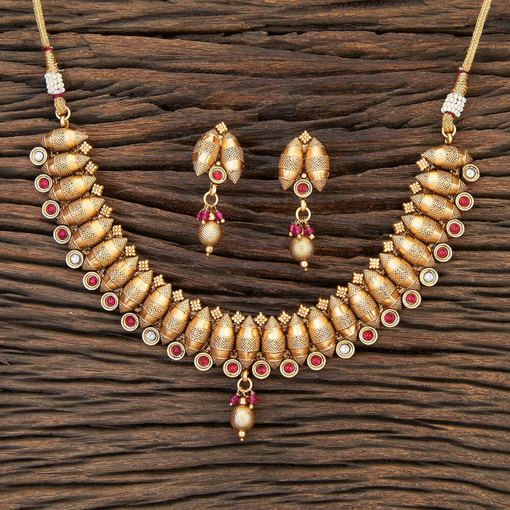 Antique Classic Necklace With Matte Gold Plating 214957