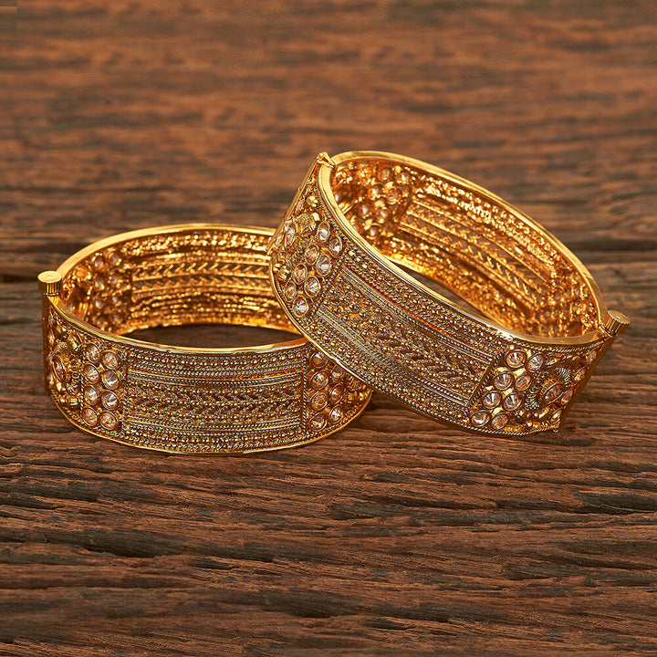 Antique Openable Bangles With Gold Plating 214973