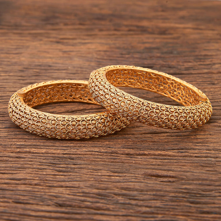 Antique Plain Gold Bangles With Gold Plating 215543