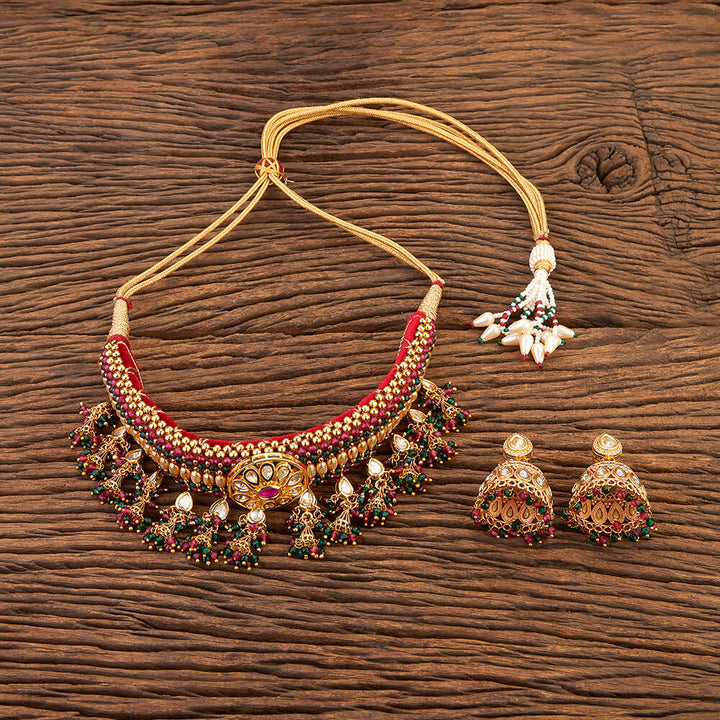 Antique Thushi Necklace With Matte Gold Plating 215843