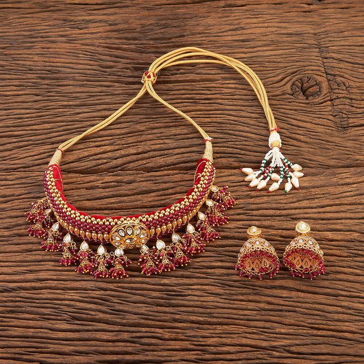 Antique Thushi Necklace With Matte Gold Plating 215843