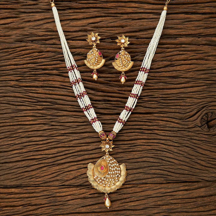 Antique Mala Pendant Set With Matte Gold Plating 216499