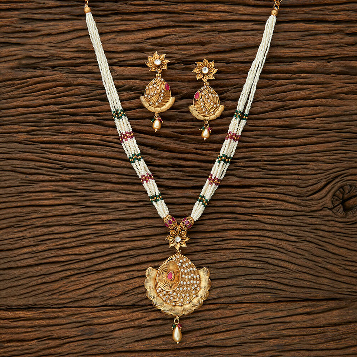 Antique Mala Pendant Set With Matte Gold Plating 216499