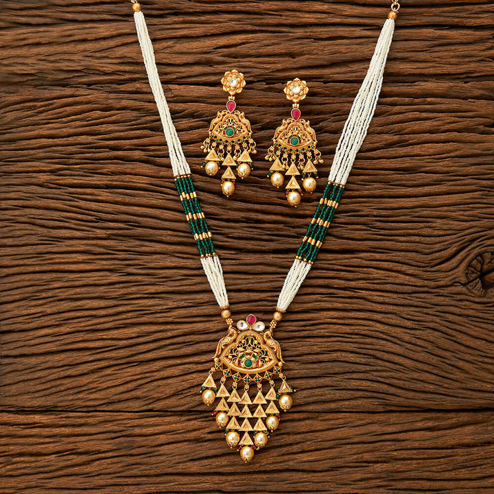 Antique Mala Pendant Set With Matte Gold Plating 216505