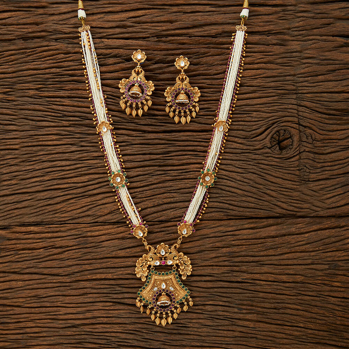 Antique Mala Pendant Set With Matte Gold Plating 216507