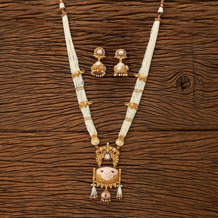 Antique Mala Pendant Set With Matte Gold Plating 216510