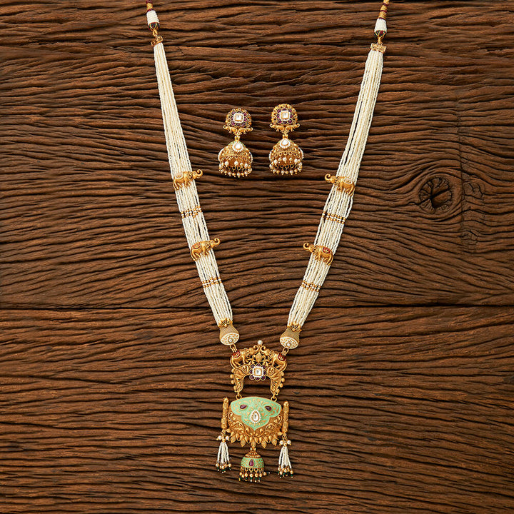 Antique Mala Pendant Set With Matte Gold Plating 216510