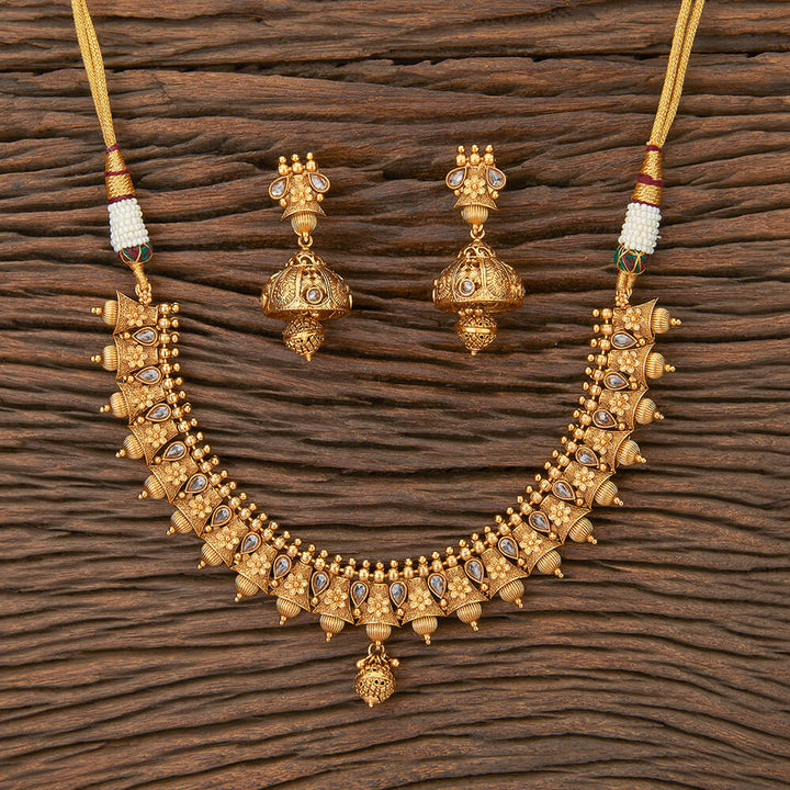 Antique Classic Necklace Set With Matte Gold Plating 217425