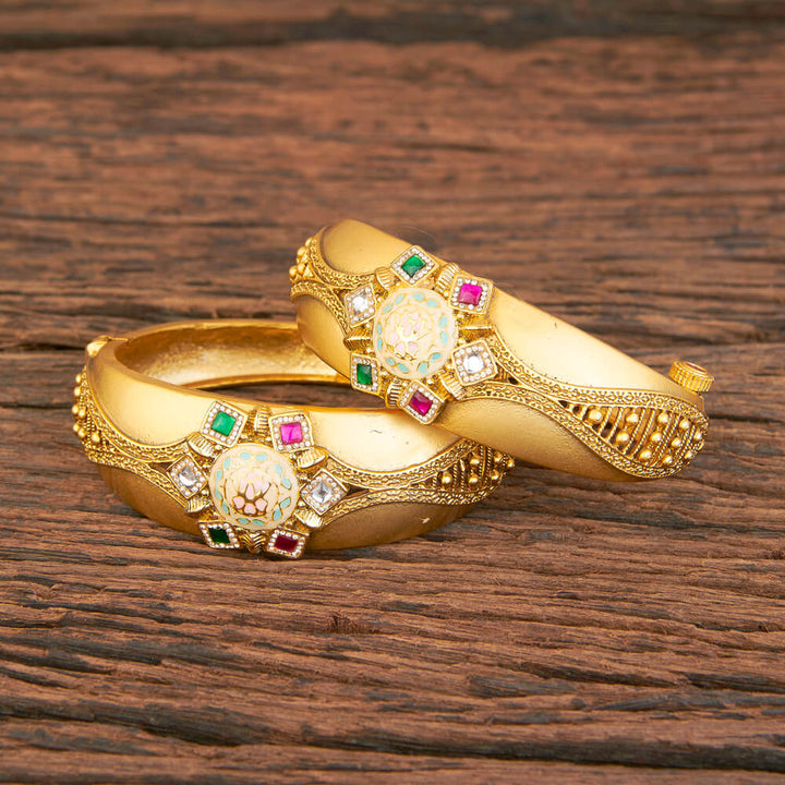 Antique Openable Bangles With Matte Gold Plating 217776