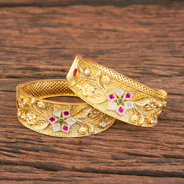 Antique Openable Bangles With Matte Gold Plating 217777