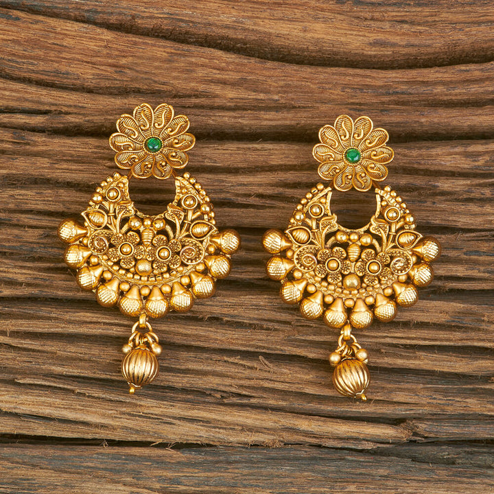 Antique Chand Earring With Matte Gold Plating 218146