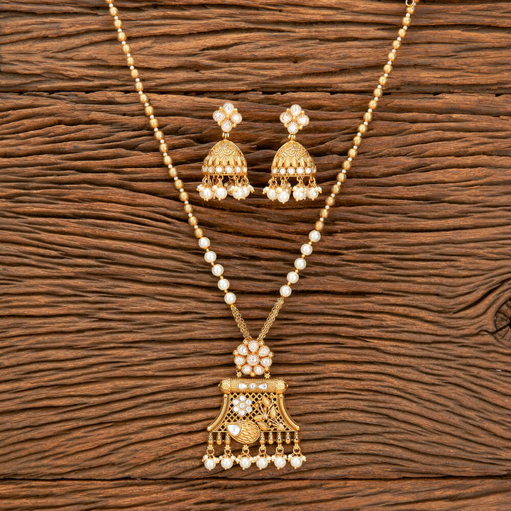 Antique Chain Pendant Set With Matte Gold Plating 218157