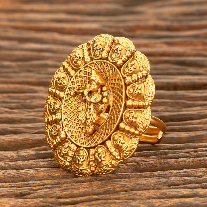 Antique Temple Ring With Matte Gold Plating 218522