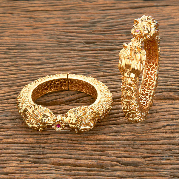 Antique Openable Bangles With Gold Plating 218891