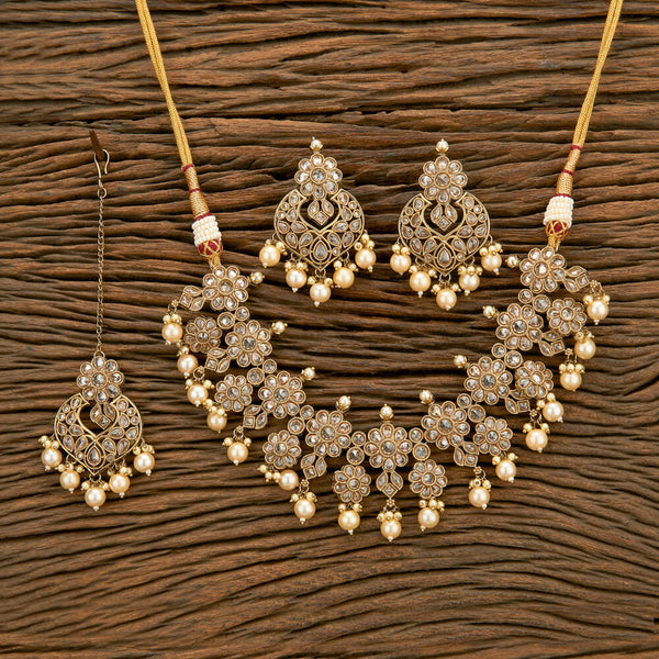 Antique Reverse Ad Stone Necklace With Mehndi Plating 218993