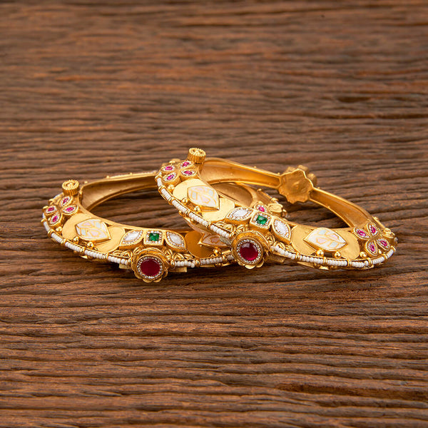 Antique Openable Bangles With Matte Gold Plating 219323