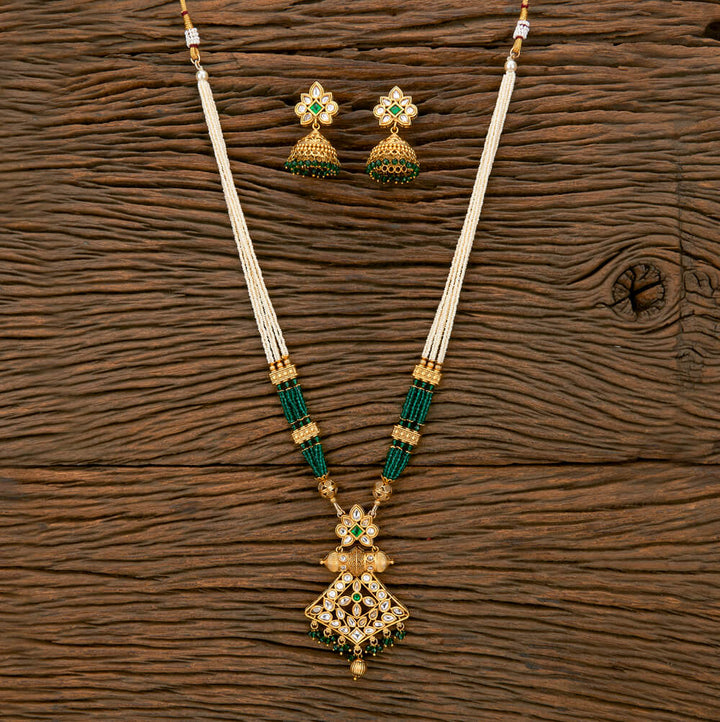 Antique Mala Pendant Set With Gold Plating 219508