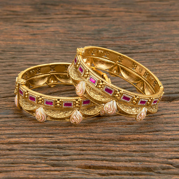 Antique Openable Bangles With Matte Gold Plating 219684