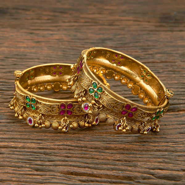 Antique Openable Bangles With Matte Gold Plating 219687