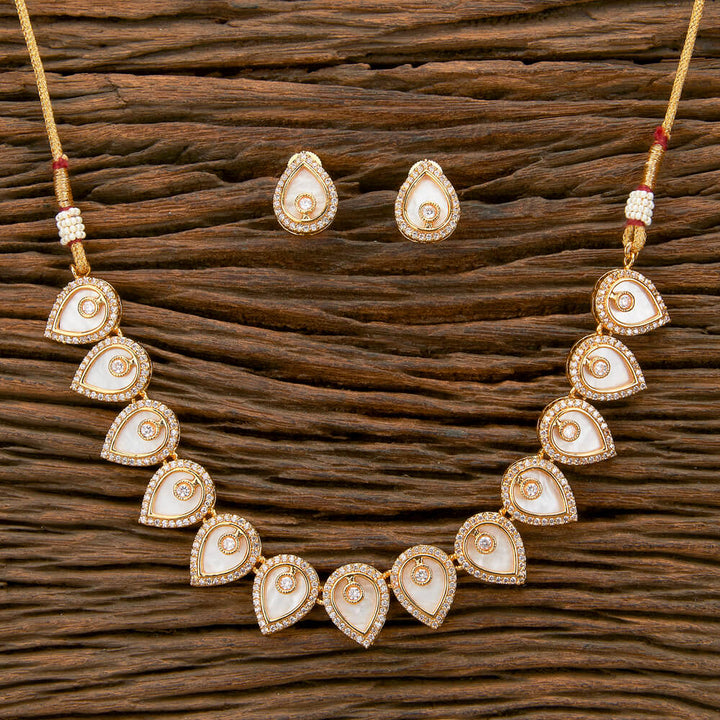 Antique Mother Of Pearl Necklace With Gold Plating 220143