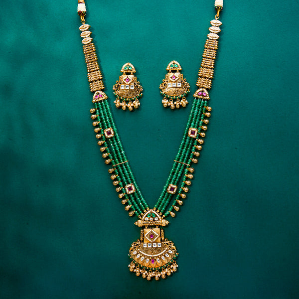 222130 Antique Mala Pendant Set With Gold Plating