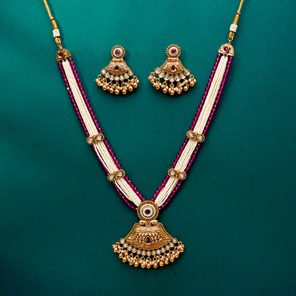 222434 Antique Moti Pendant Set With Gold Plating