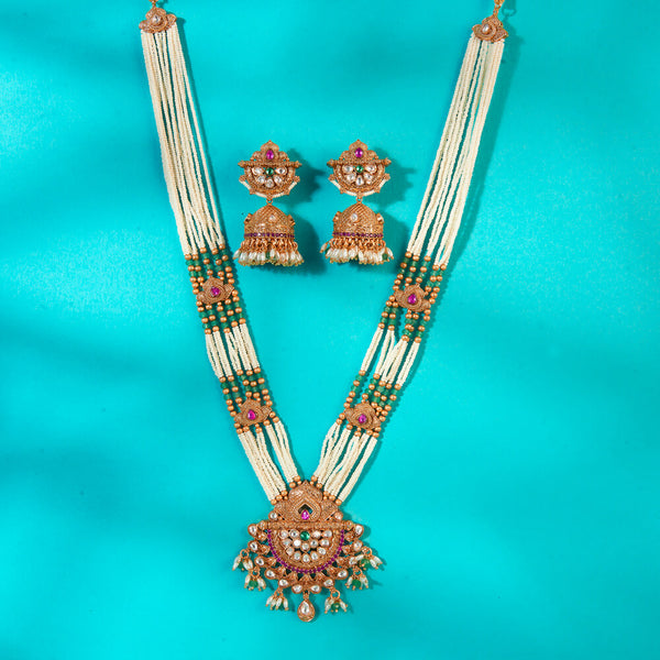 Antique Moti Pendant Set With Gold Plating 222677