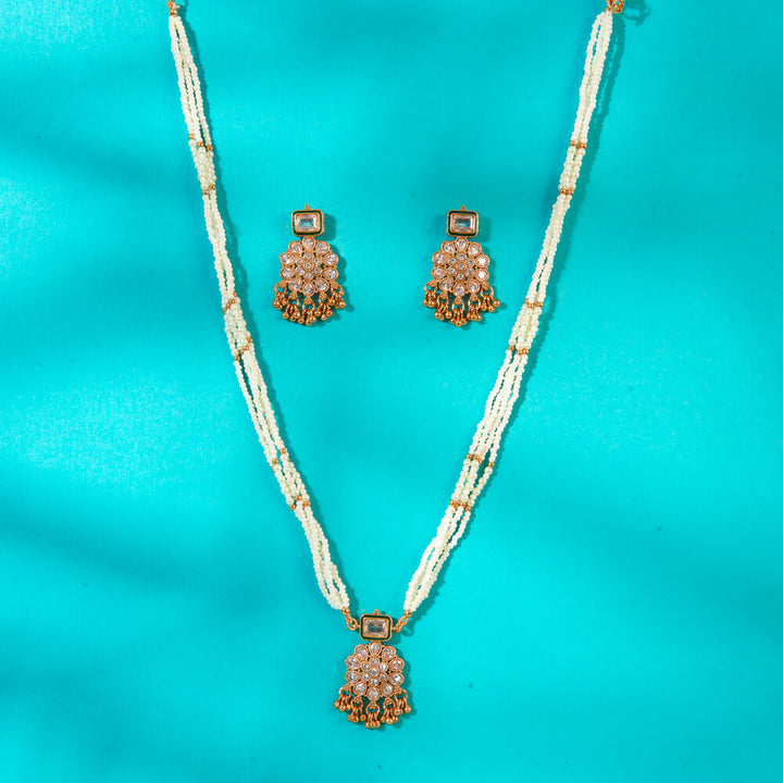 Antique Pearl Pendant Set With Gold Plating 222735