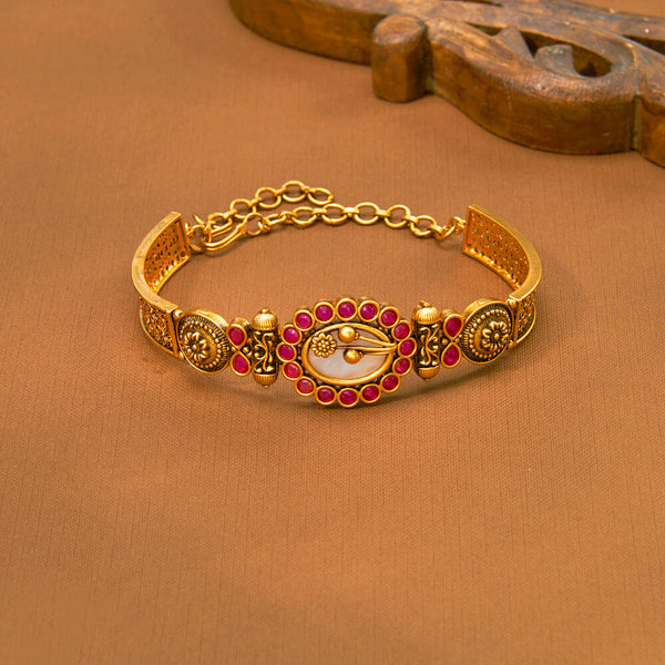 222800 Antique Adjustable Bracelet With Matte Gold Plating