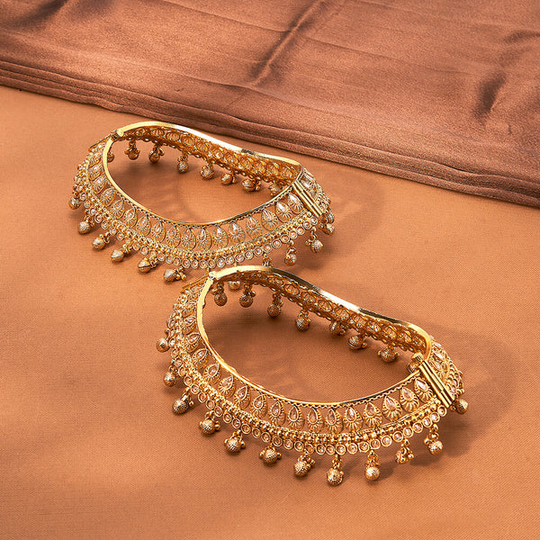 223026 Antique Openable Payal With Gold Plating