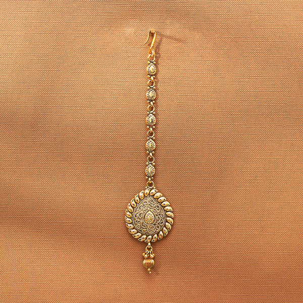 223029 Antique Plain Gold Tikka With Gold Plating