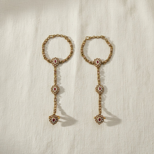 223237 Antique Classic Hath Pan With Mehndi Plating