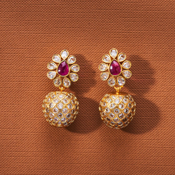 223388 Antique Classic Earring With Matte Gold Plating