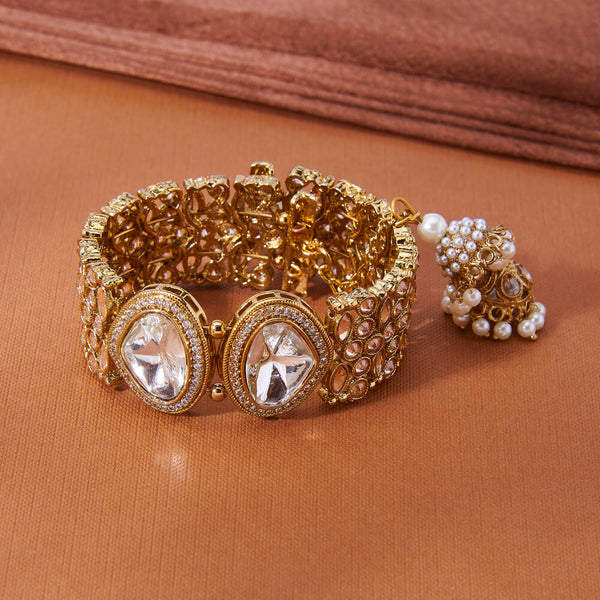 223401 Antique Adjustable Bracelet With Mehndi Plating