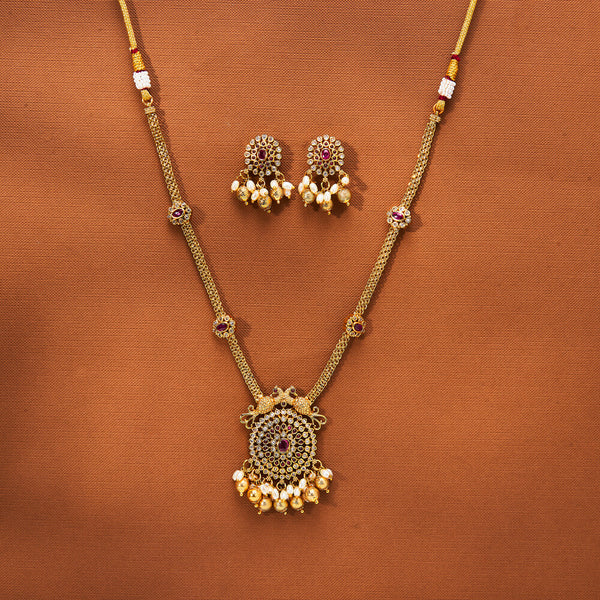 223482 Antique Peacock Pendant Set With Matte Gold Plating