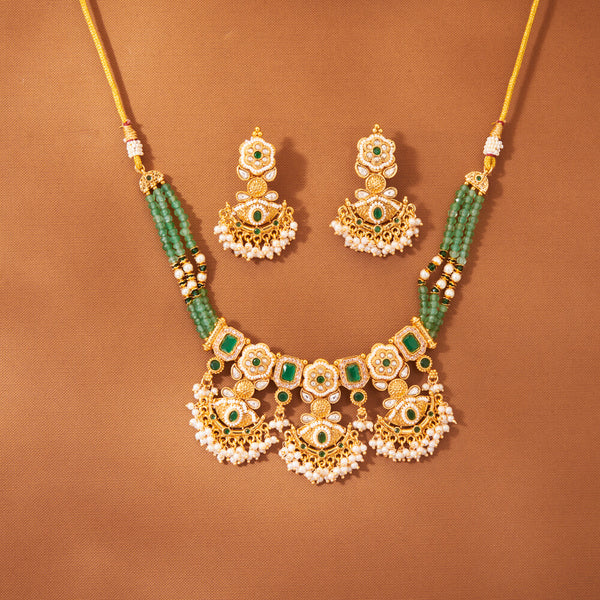 224132 Antique Pearl Necklace With Gold Plating