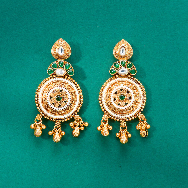 224239 Antique Classic Earring With Matte Gold Plating