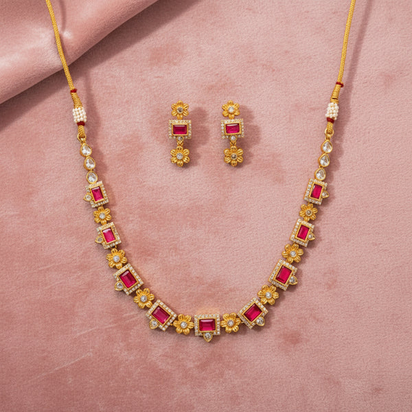 224767 Antique Delicate Pendant Set With Gold Plating